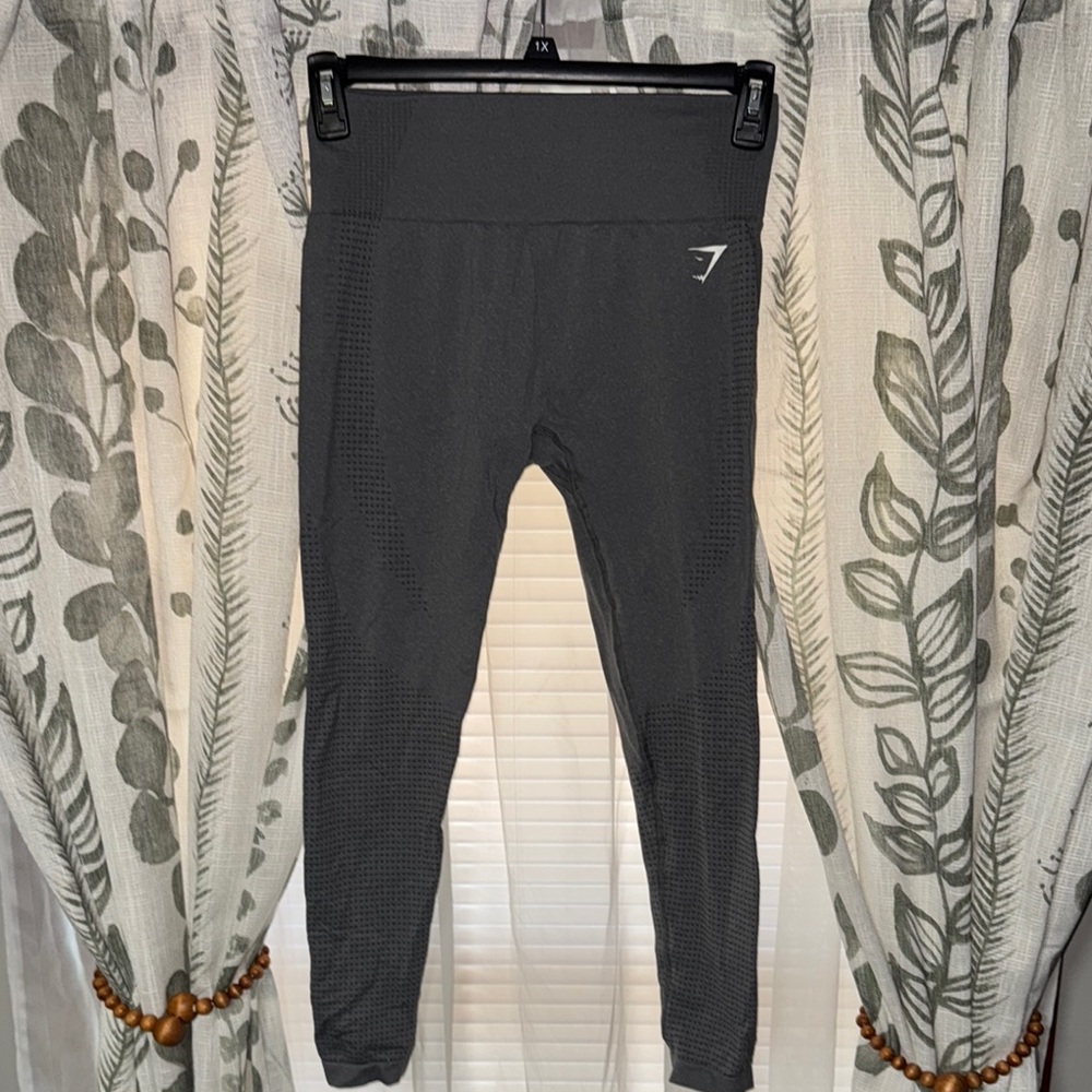 Gymshark Women’s Gray Leggings